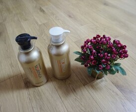 휘엔느 퓨어테라피 모링가 헤어 샴푸